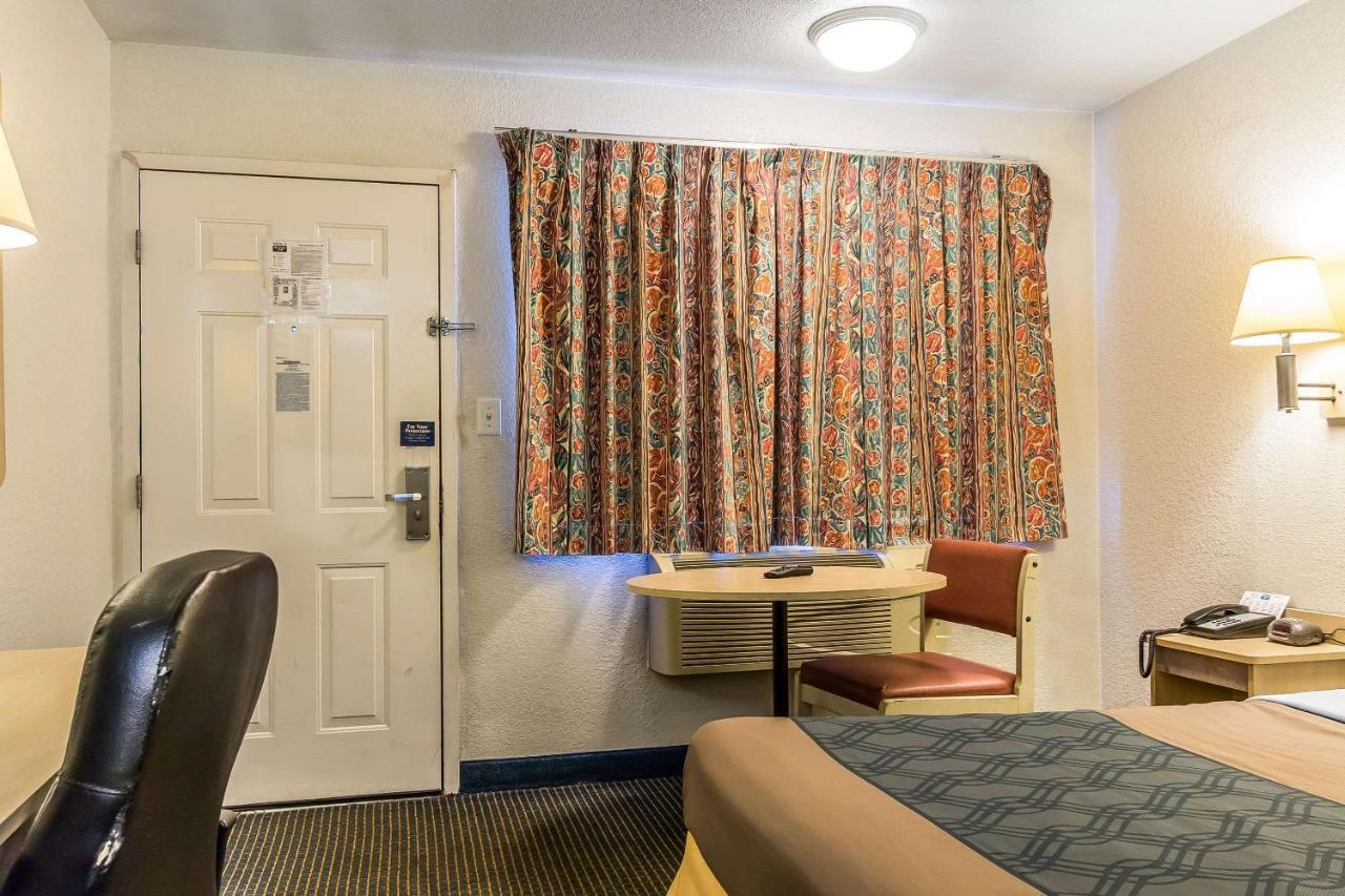Rodeway Inn Nashville Ngoại thất bức ảnh