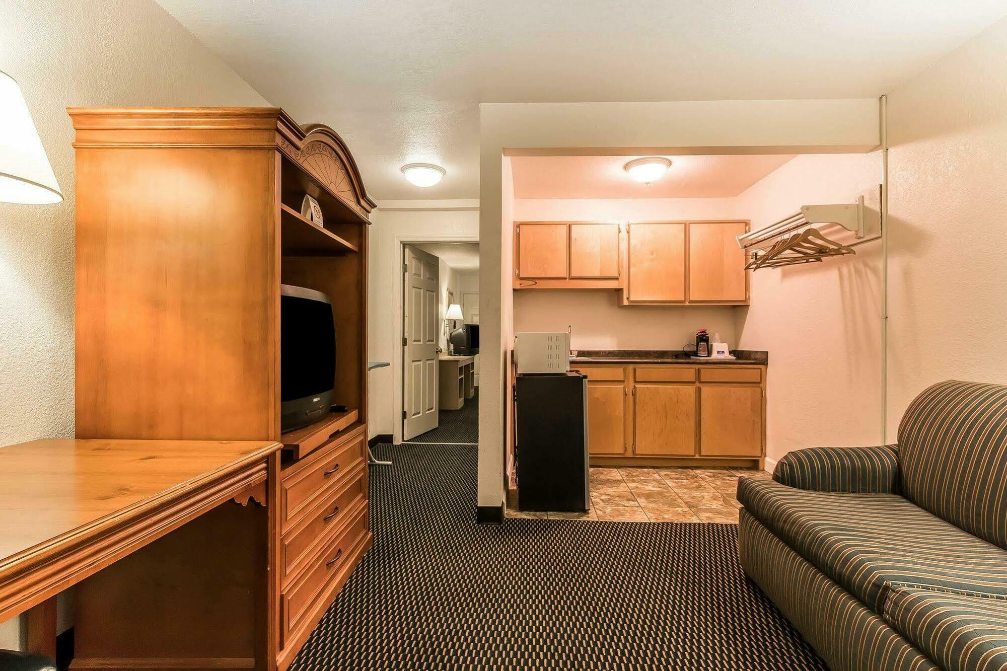 Rodeway Inn Nashville Ngoại thất bức ảnh