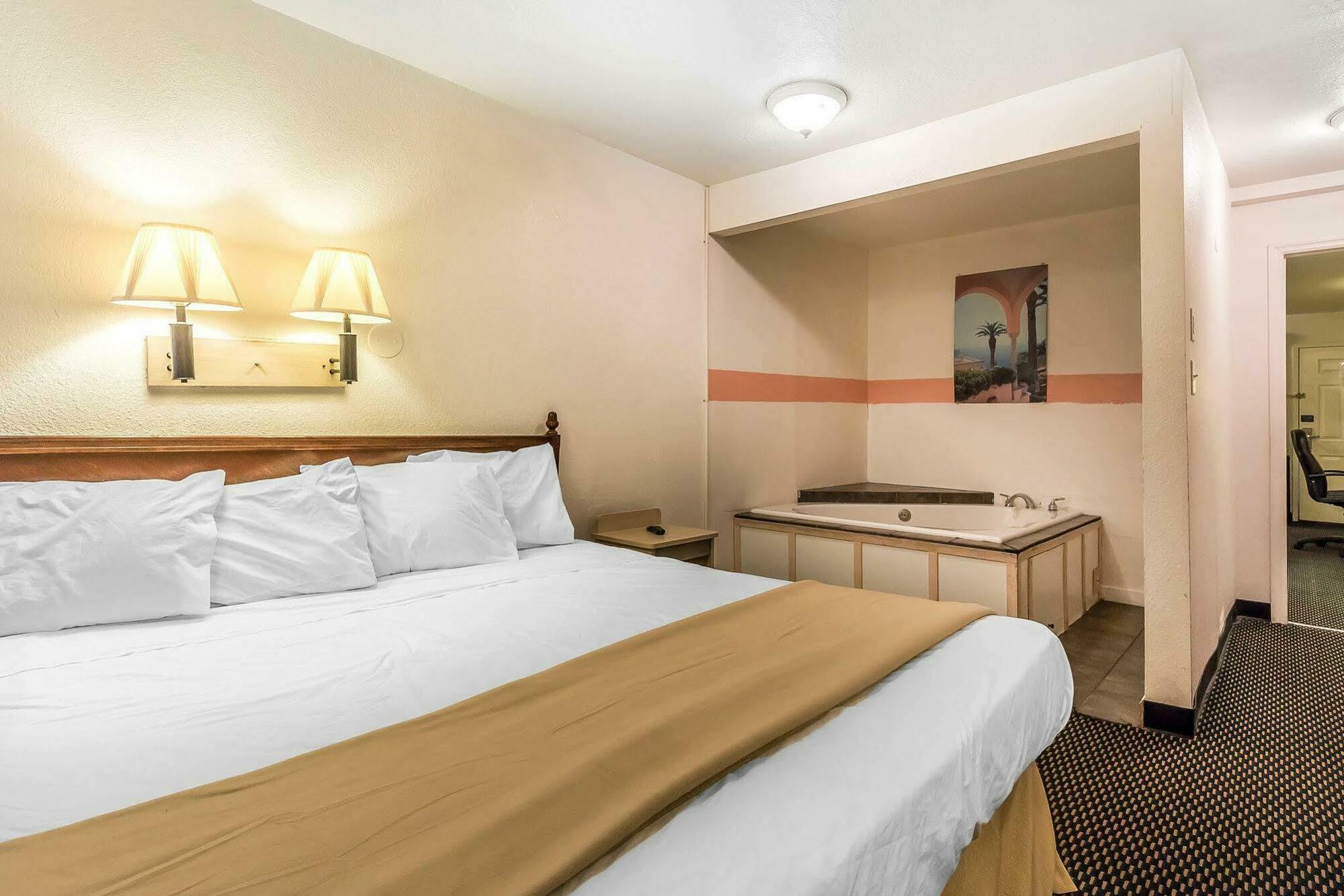 Rodeway Inn Nashville Ngoại thất bức ảnh